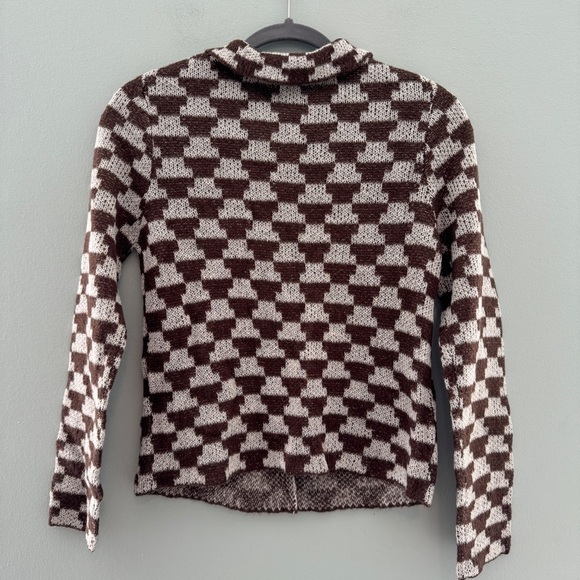 Lisa Says Gah Leti Button Up Sweater - Picture 5 of 8